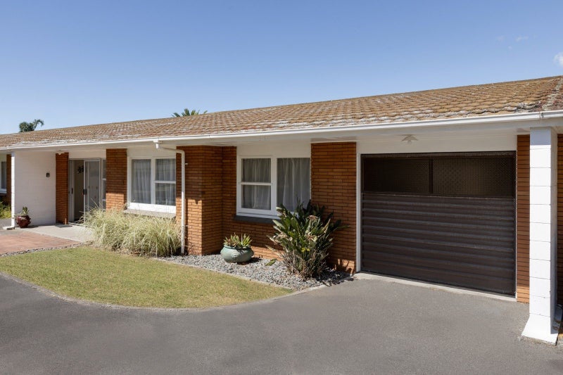 114B Ranch Road, Mount Maunganui, Mount Maunganui - Carousel 1