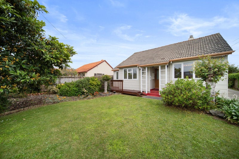 10 Village Way, Ardmore, Papakura - Carousel 1