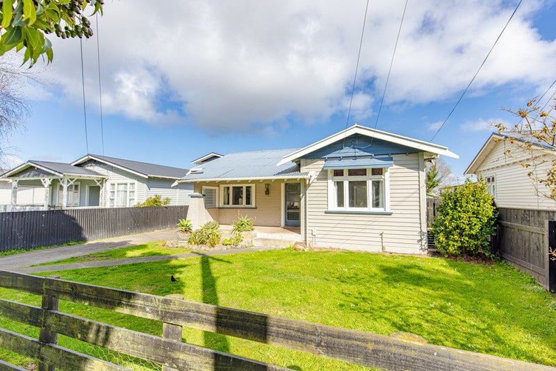 30 Hakeke Street, Whanganui East, Whanganui - Carousel 1