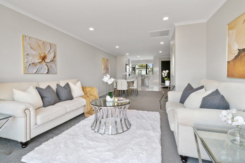 23B Poruru Close, Papakura, Papakura - Carousel 2