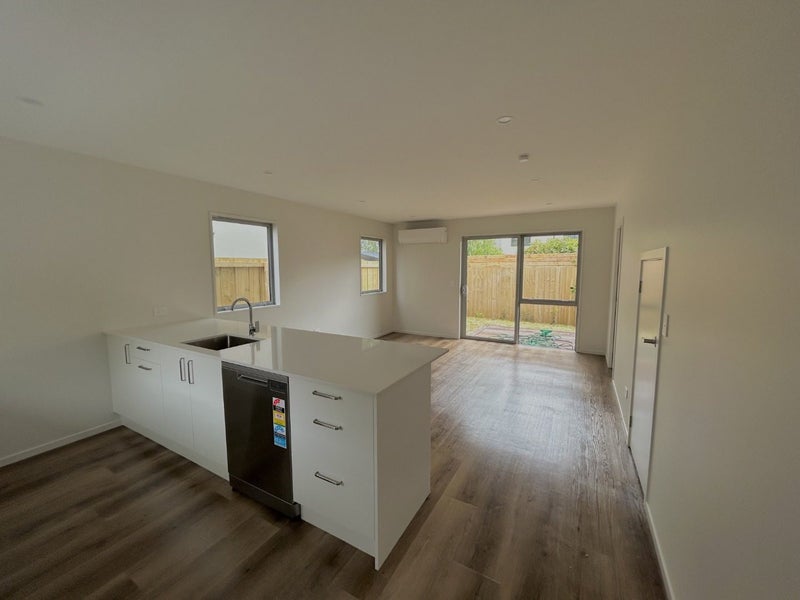 5/14 Clive Street, Phillipstown, Christchurch - Carousel 2