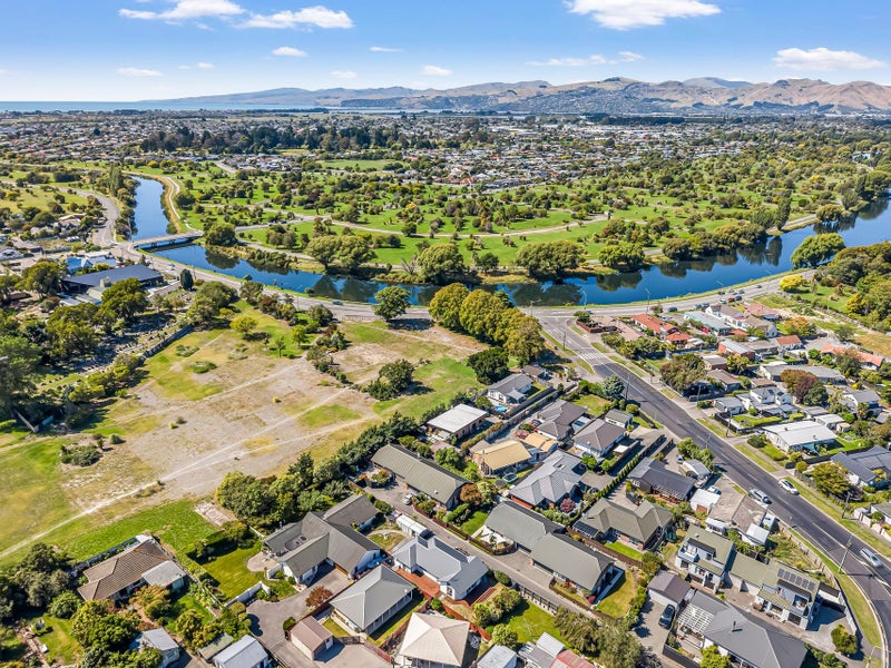 6A Burwood Road, Burwood, Christchurch - Carousel 31