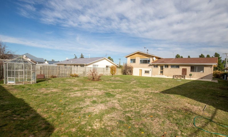 118 Sunderland Street, Clyde, Clyde - Carousel 2