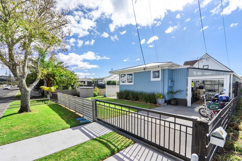 37A Hatton Road, Orewa - Carousel 1