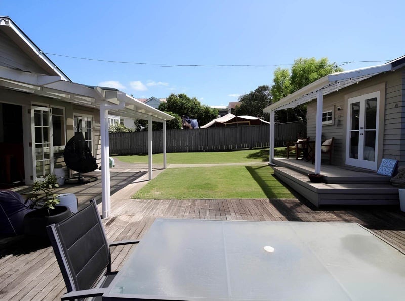 7 Seaview Road, Whangarei - Carousel 2