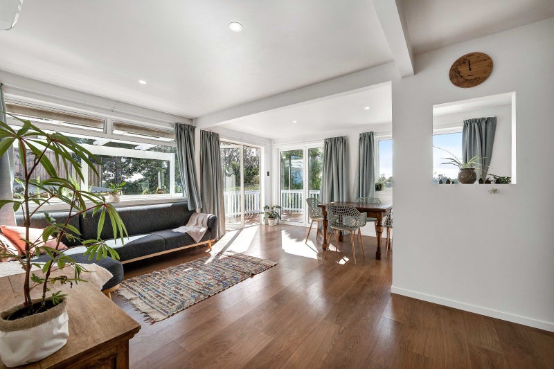 109 Frankley Road, Frankleigh Park, New Plymouth, Taranaki - Carousel 1