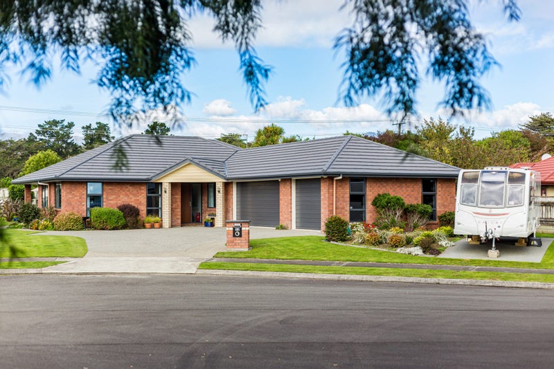 32 Weld Street, Levin, Levin - Carousel 1