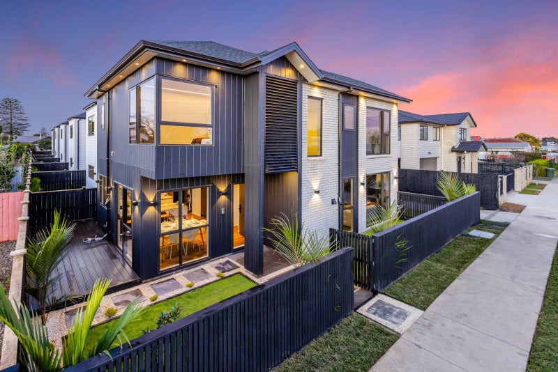 12A Maunu Road, Papatoetoe, Auckland - Carousel 1