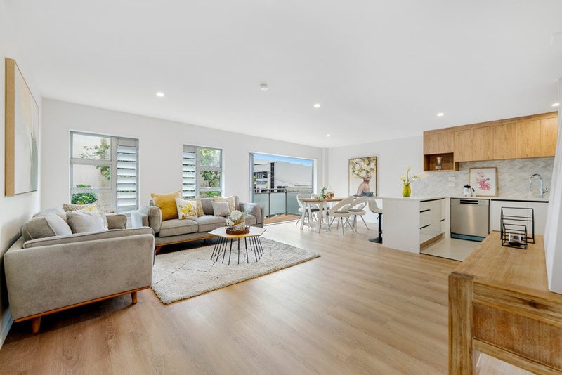 2/17 Auburn Street, Grafton, Auckland - Carousel 1