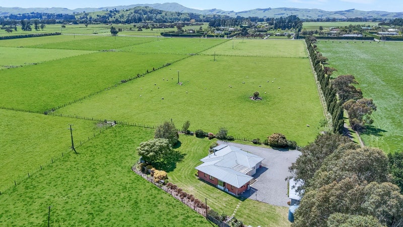 535 Paierau Road, Masterton - Carousel 20