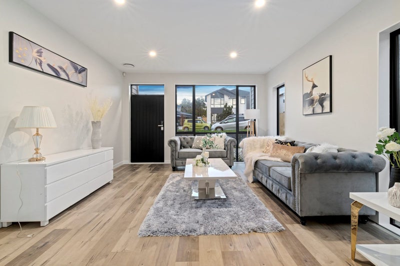 34 Bushfield Drive, Flat Bush, Auckland - Carousel 2