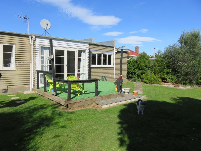 57 Park Road, West End, Palmerston North - Carousel 2