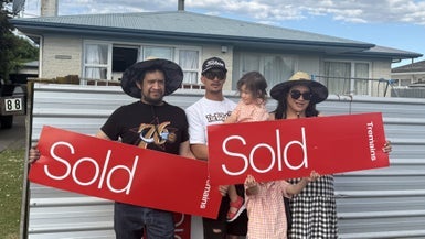 88 Folkestone Drive, Flaxmere, Hastings - Carousel 1