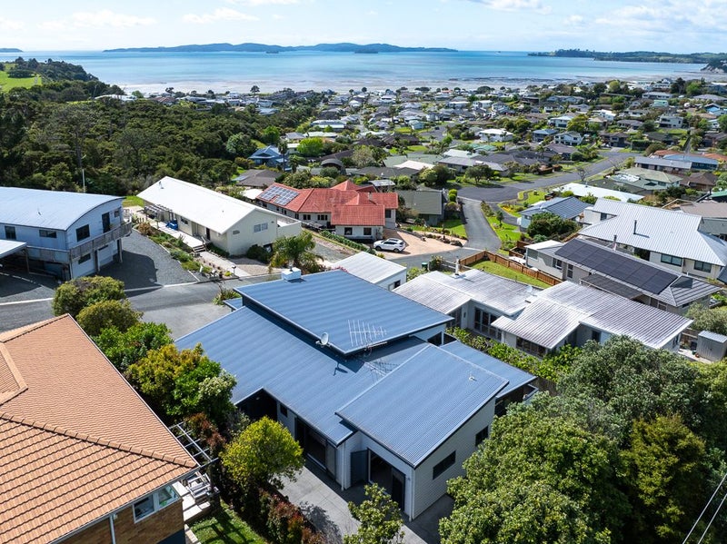 25 Brampton Road, Snells Beach, Snells Beach - Carousel 2