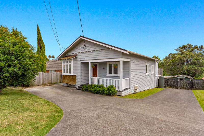 175 Mokoia Road, Birkenhead, Auckland - Carousel 1