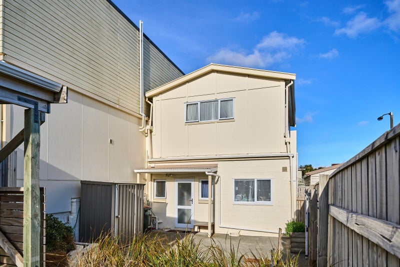 279 Dowse Drive, Maungaraki, Lower Hutt - Carousel 15