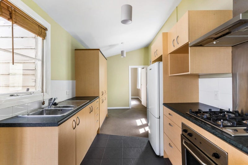 17B Home Street, Mount Victoria, Wellington, Wellington - Carousel 2