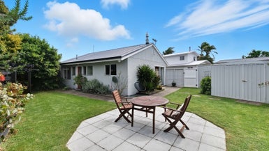 24C Gobray Crescent, Mount Maunganui, Mount Maunganui - Carousel 1