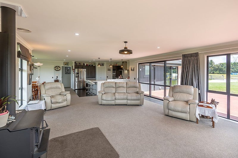 711B Hoskyns Road, Christchurch - Carousel 2