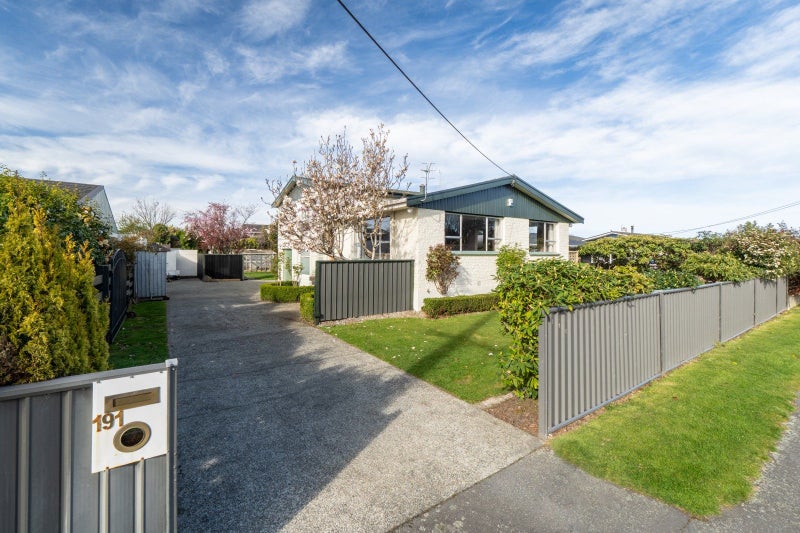 191 Bainfield Road, Waikiwi, Invercargill - Carousel 1