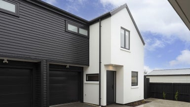 37C Amyes Road, Hornby, Christchurch - Carousel 1