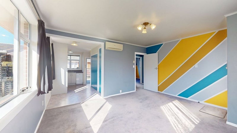 2/15 Clouston Park Road, Ebdentown, Upper Hutt, Wellington - Carousel 1