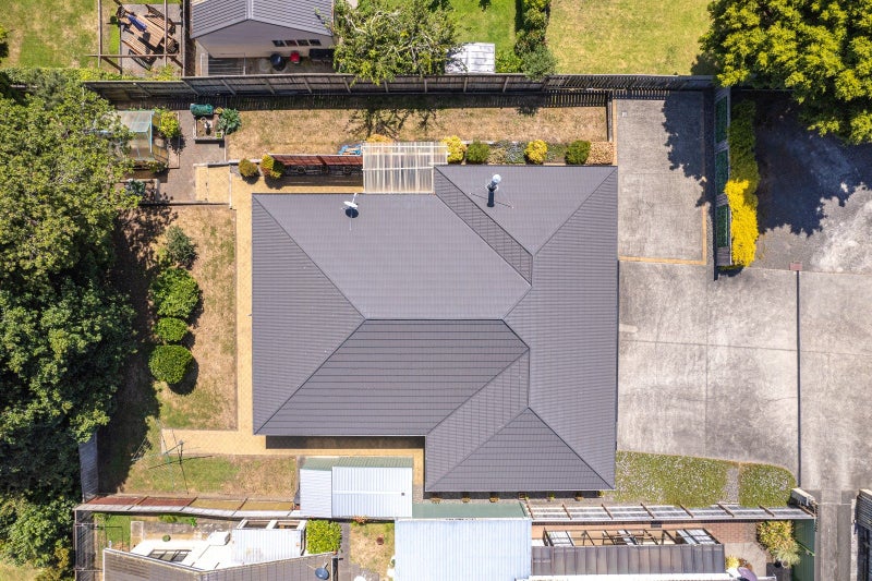 25 Bens Place, Springvale, Whanganui - Carousel 25