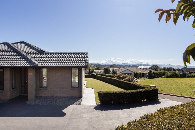 7 Haden Place, Omokoroa, Omokoroa - Carousel 1