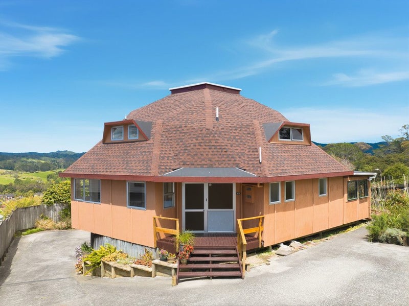 272 Sturges Road, Henderson, Auckland - Carousel 35