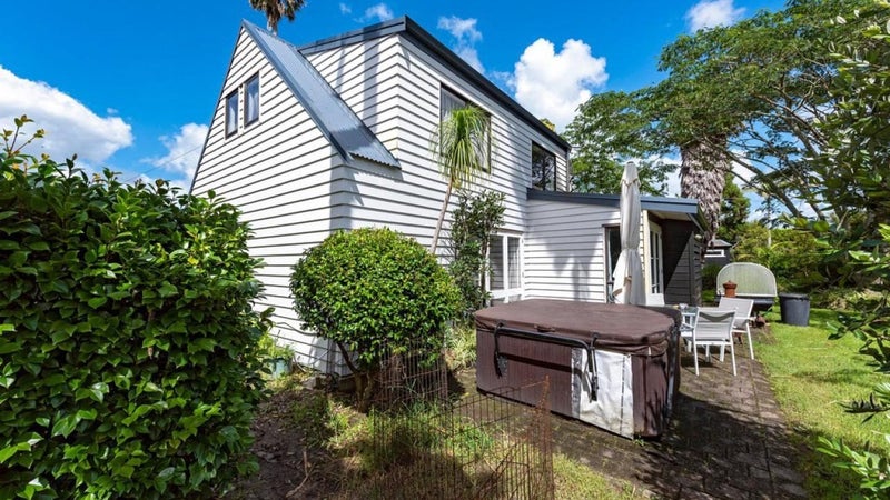 24A Bristol Road, Whenuapai, Auckland - Carousel 1