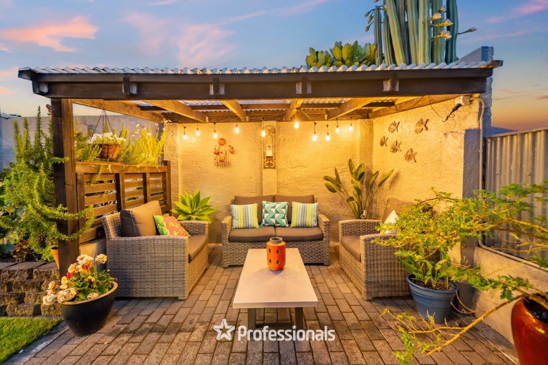 21 William Street, Petone, Lower Hutt - Carousel 2