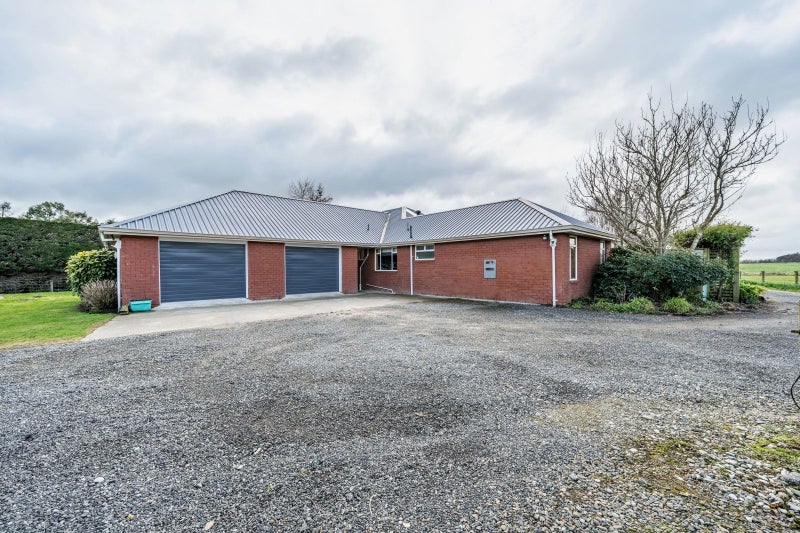 193 Woodlands Cemetery Road, Woodlands, Invercargill - Carousel 2