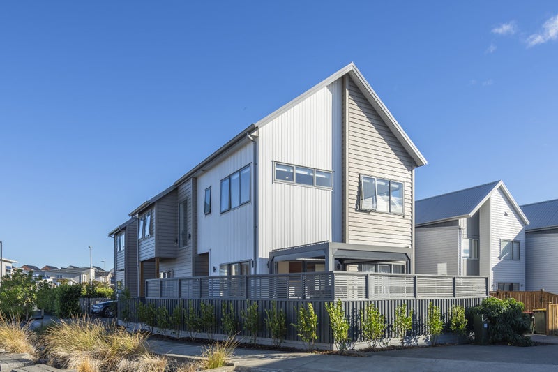 4 Hea Road, Hobsonville, Auckland - Carousel 1