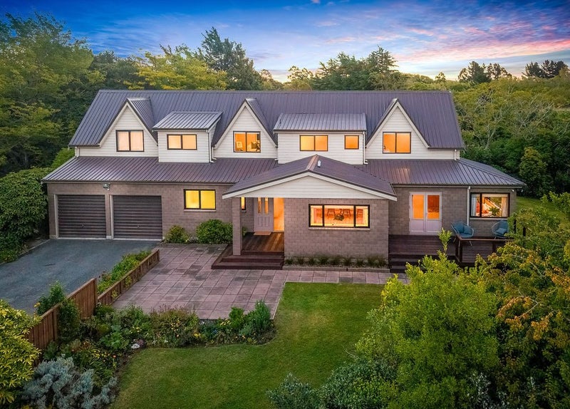 102 Tricketts Road, Christchurch - Carousel 2