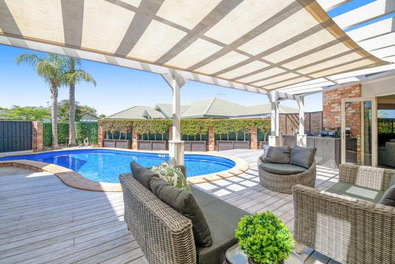 11 Waru Nui Court, Orewa, Orewa - Carousel 1