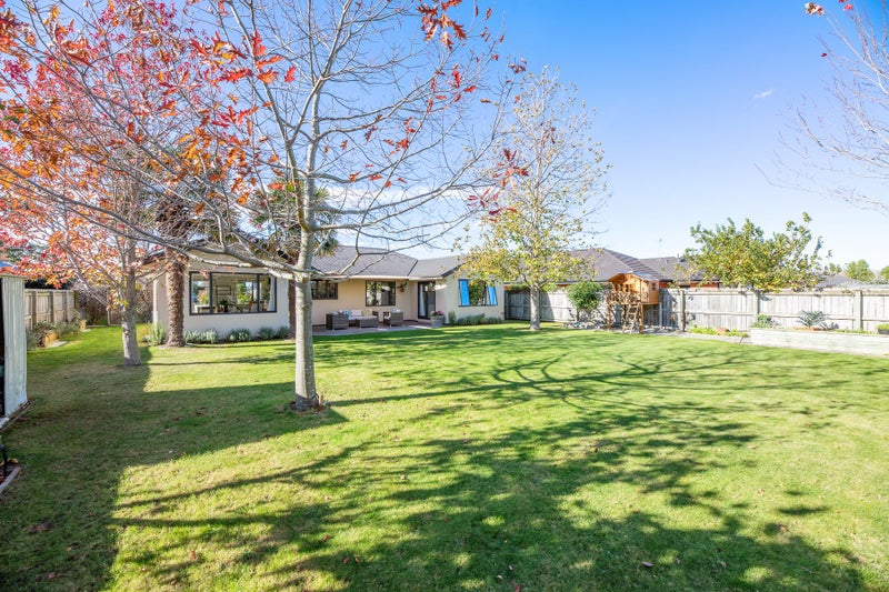 15 Waipuna Street, Mayfield, Blenheim - Carousel 1