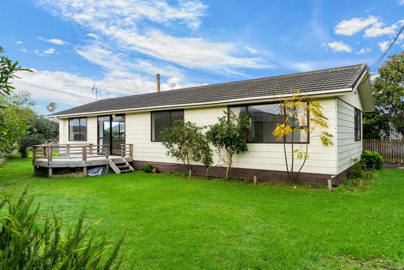 10 Ferry Road, Waipu, Waipu - Carousel 1