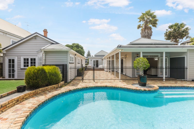 Property Valuation for 22 Lillington Road, Remuera, Auckland Trade Me