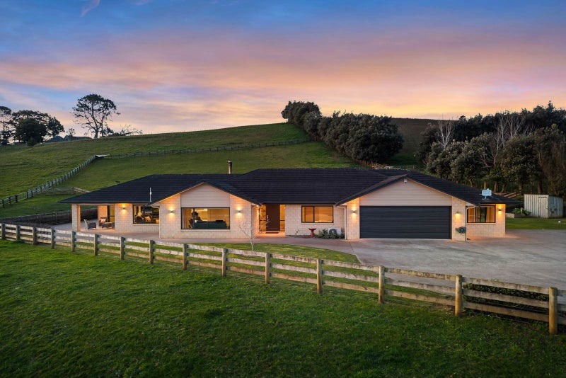 13 Hill Top Road East, Pukekohe, Pukekohe - Carousel 2