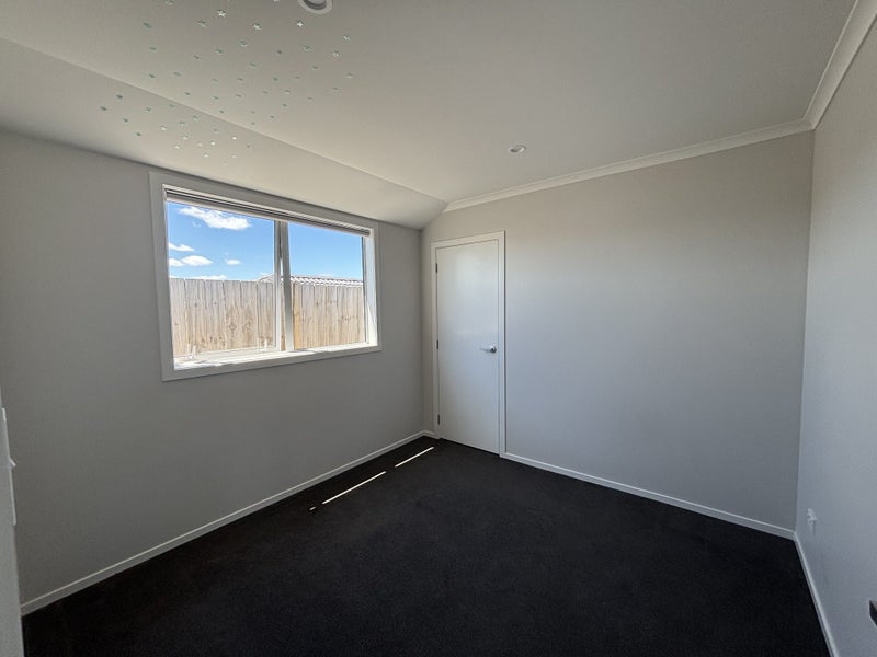 90 Pragma Rise, Rototuna, Hamilton, Waikato - Carousel 7