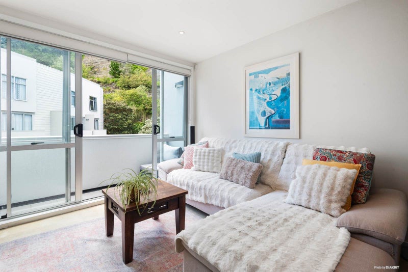 21/852 Mount Eden Road, Three Kings, Auckland - Carousel 1