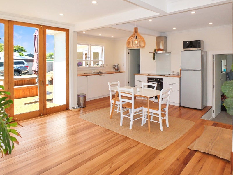 14 Carthew Terrace, Foxton Beach, Foxton - Carousel 2
