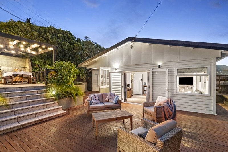 30 Croydon Street, Karori, Wellington - Carousel 2