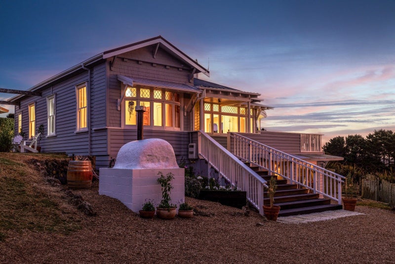 67 View Road, Ostend, Waiheke Island - Carousel 15