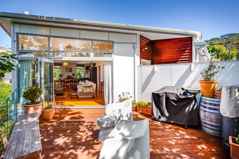 33 Weld Street, Wadestown, Wellington - Carousel 1