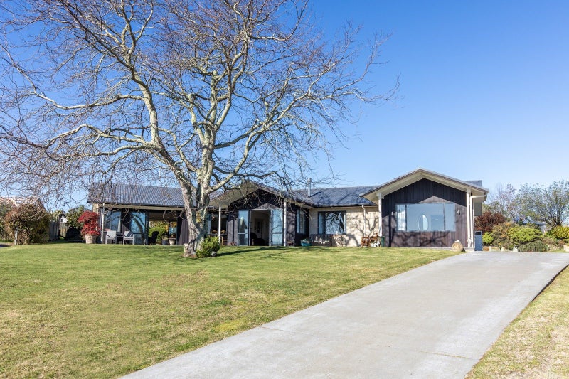 11 Apatu Place, Waipukurau, Waipukurau - Carousel 1