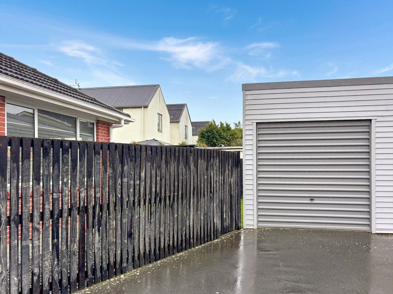 1/69A Mandeville Street, Riccarton, Christchurch - Carousel 14