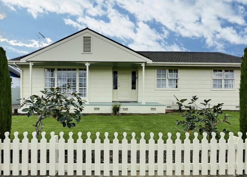21 Frickleton Street, Taradale, Napier - Carousel 1