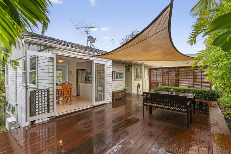 3 MacNay Way, Murrays Bay, Auckland - Carousel 1