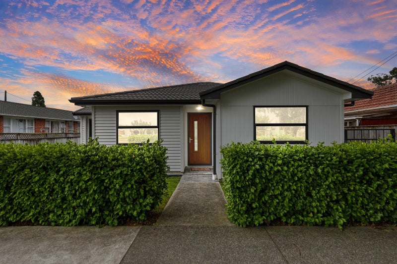 12 Totara Street, Trentham, Upper Hutt - Carousel 2